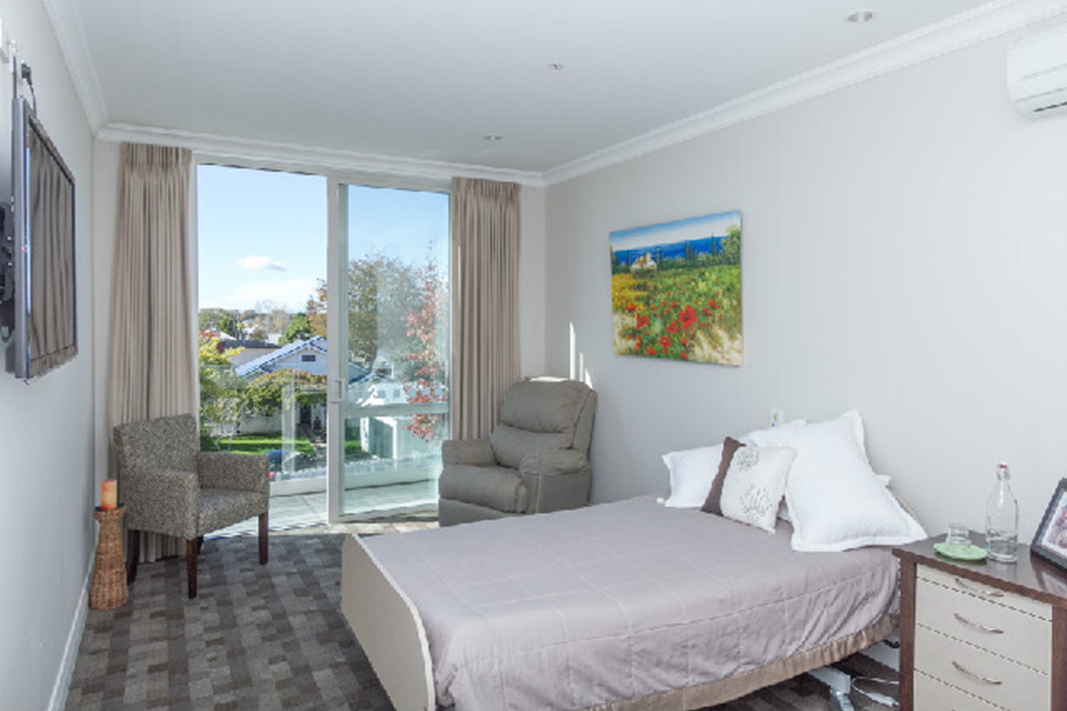 CHT Cascades Care Home - Bedroom 1